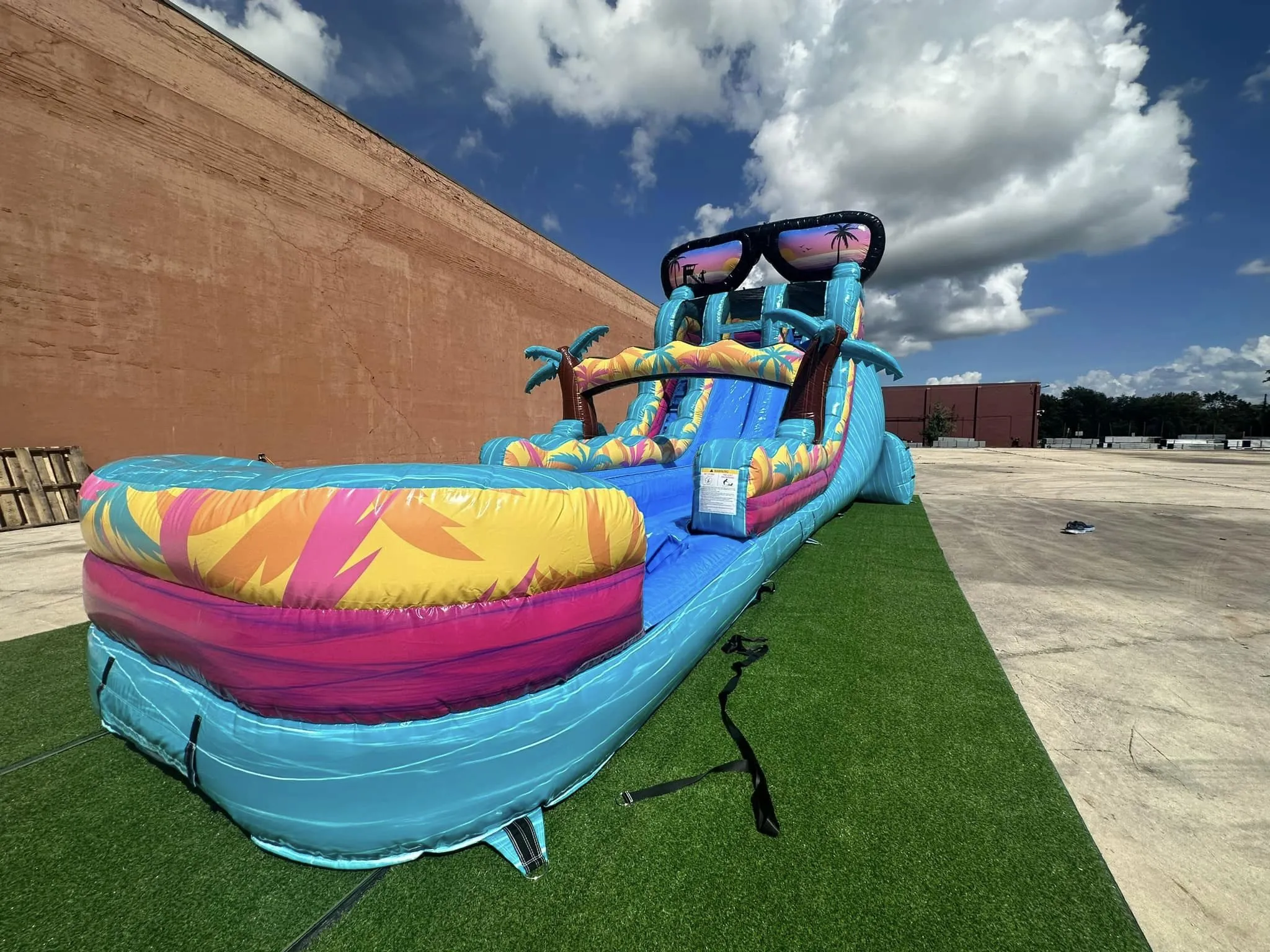 18ft Island Flow Hybrid Dual Lane Inflatable Water Slide