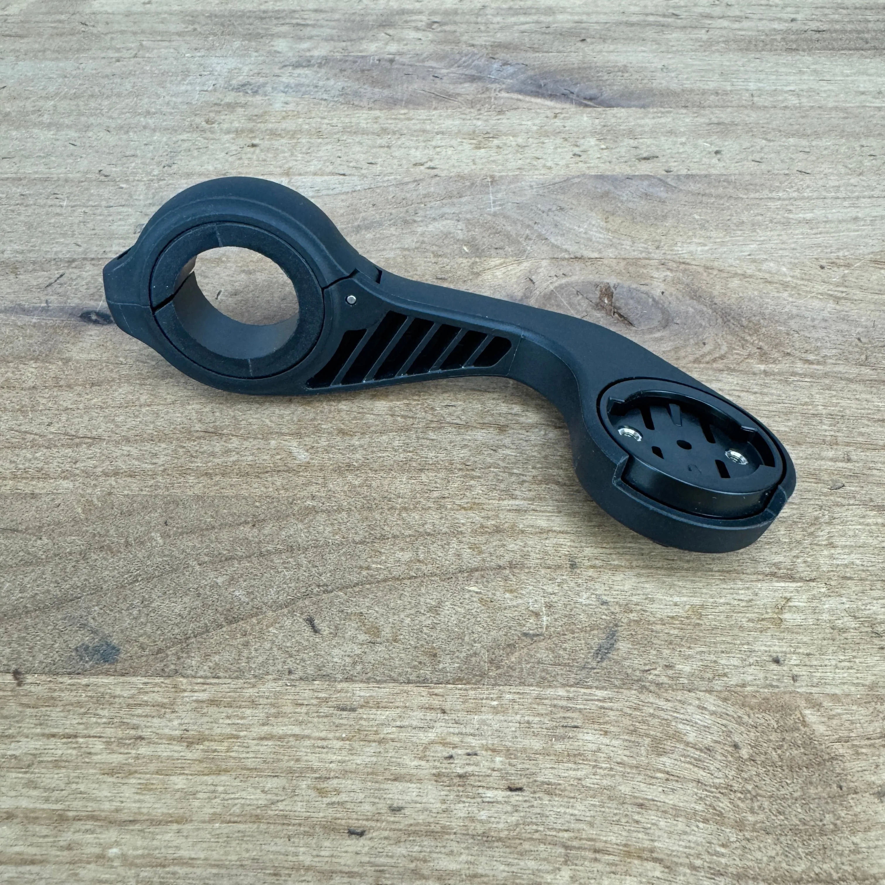 Garmin Out-Front Clamp On 26mm Cycling Computer Mount 54g