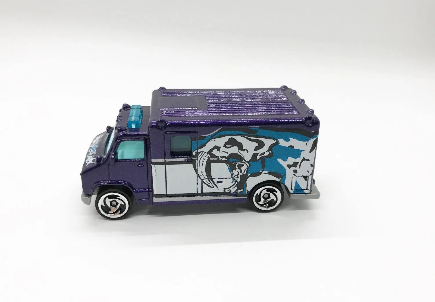 Hot Wheels Purple Sabertooth Van (1988)