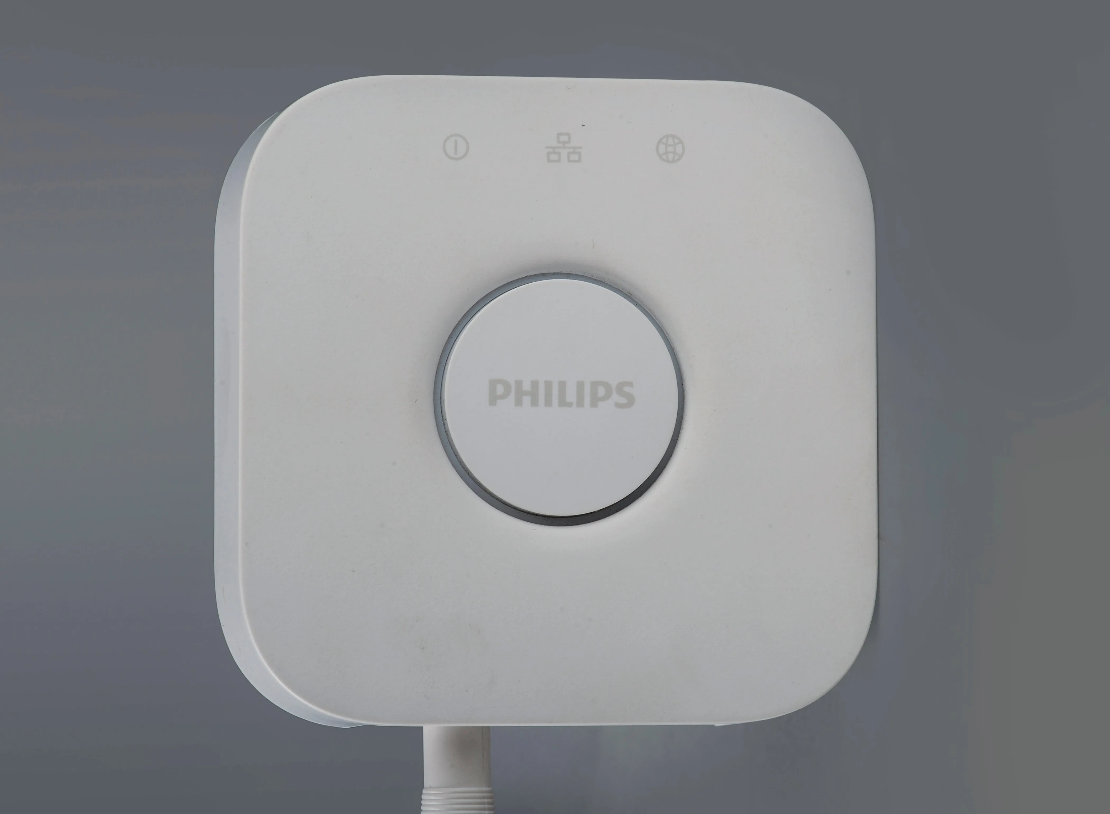 iQ LED Flush Mount with Philips Hue