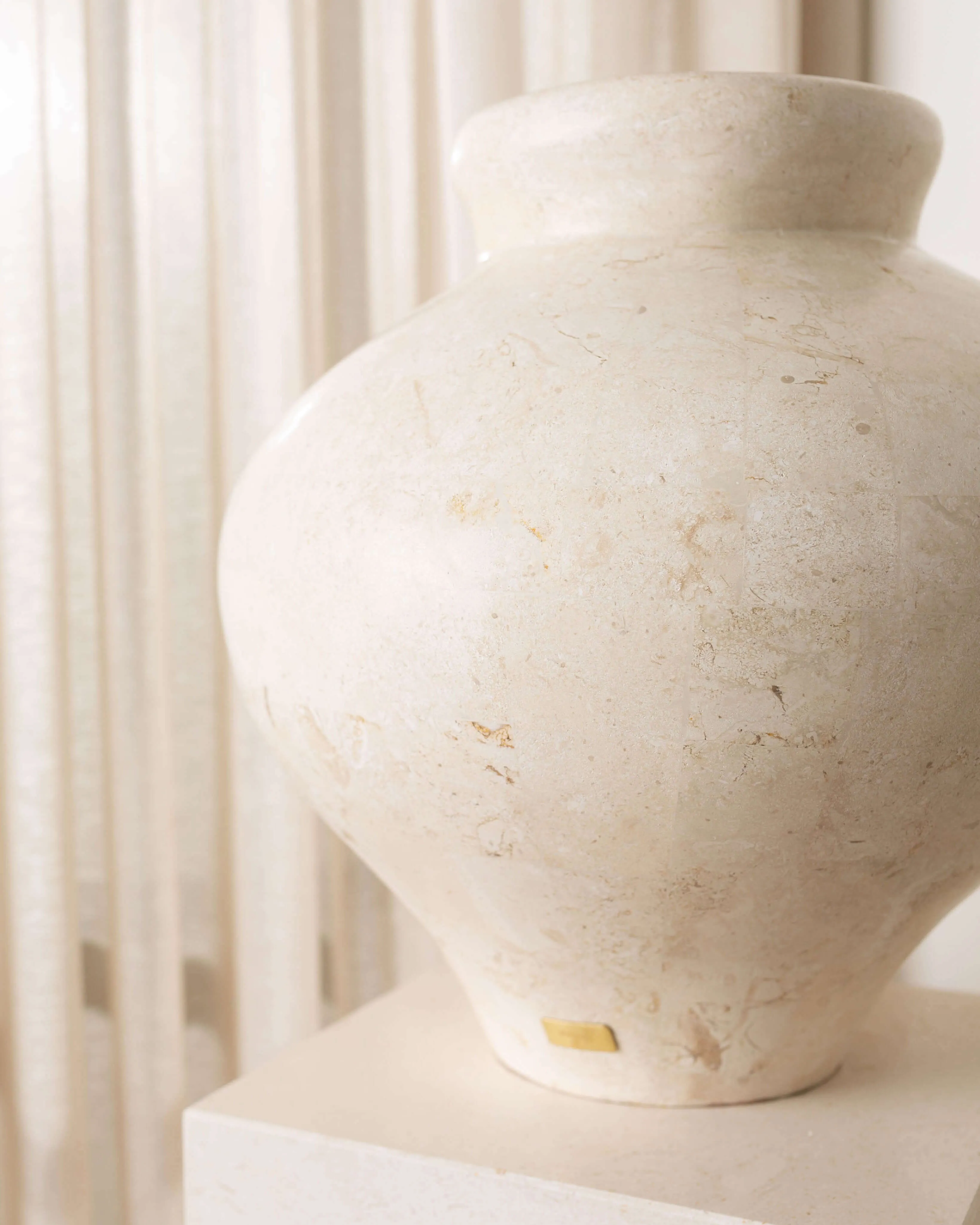 Laguna Vase, Natural White Large