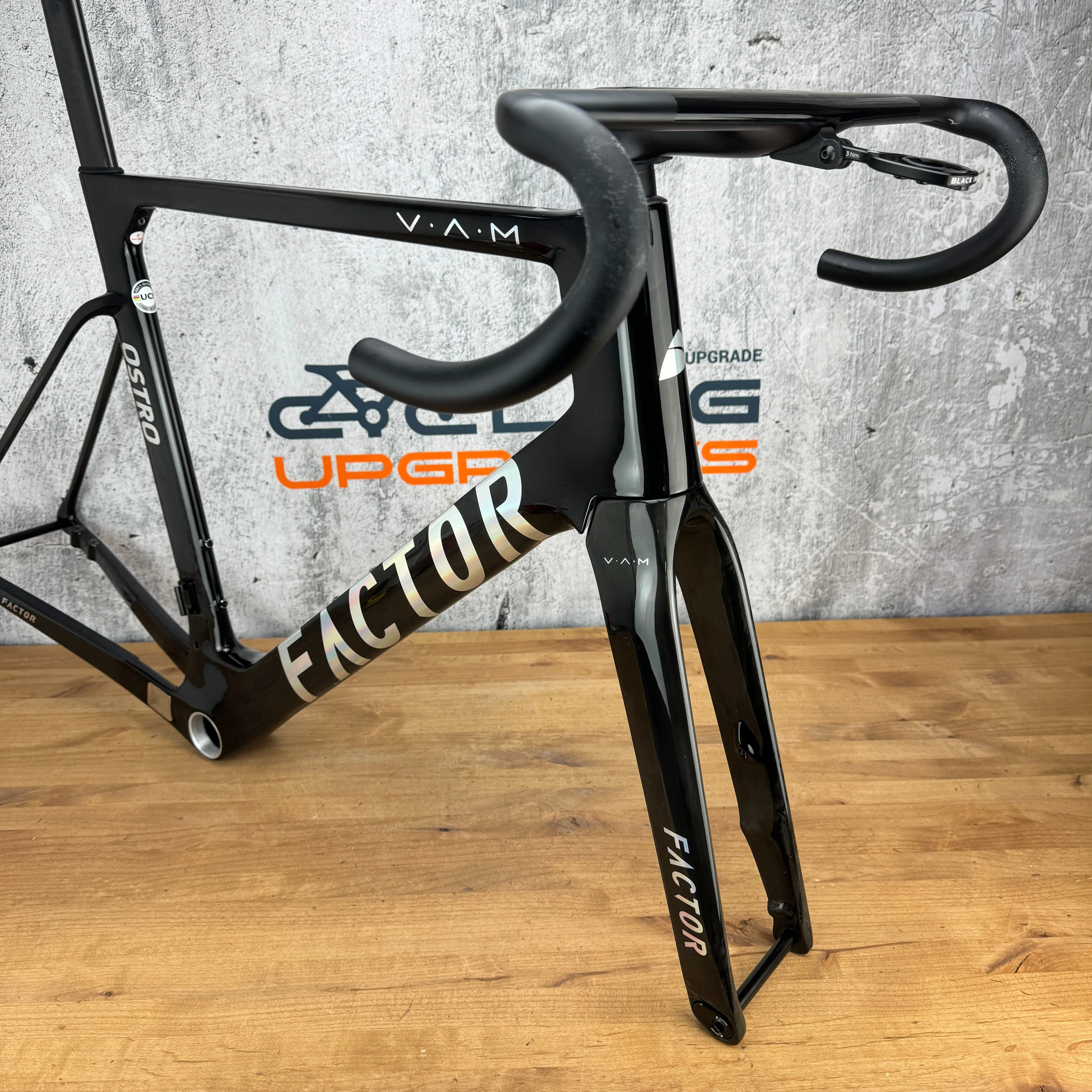 Mint! 2023 Factor Ostro VAM 58cm Carbon Disc Brake Frameset 700c 2280g