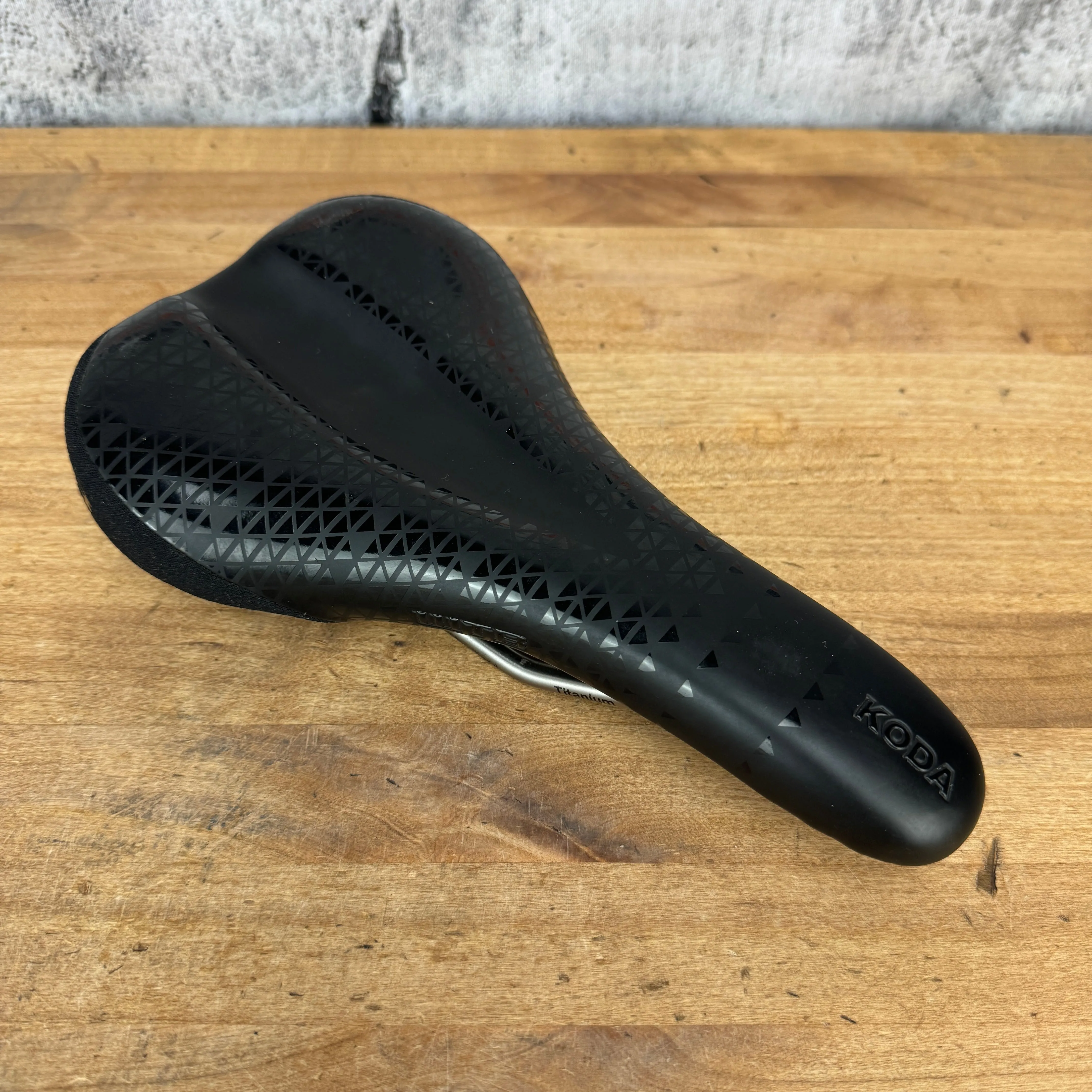 Mint! WTB Koda Team 7x7mm Titanium Rails 142mm Bike Saddle 220g