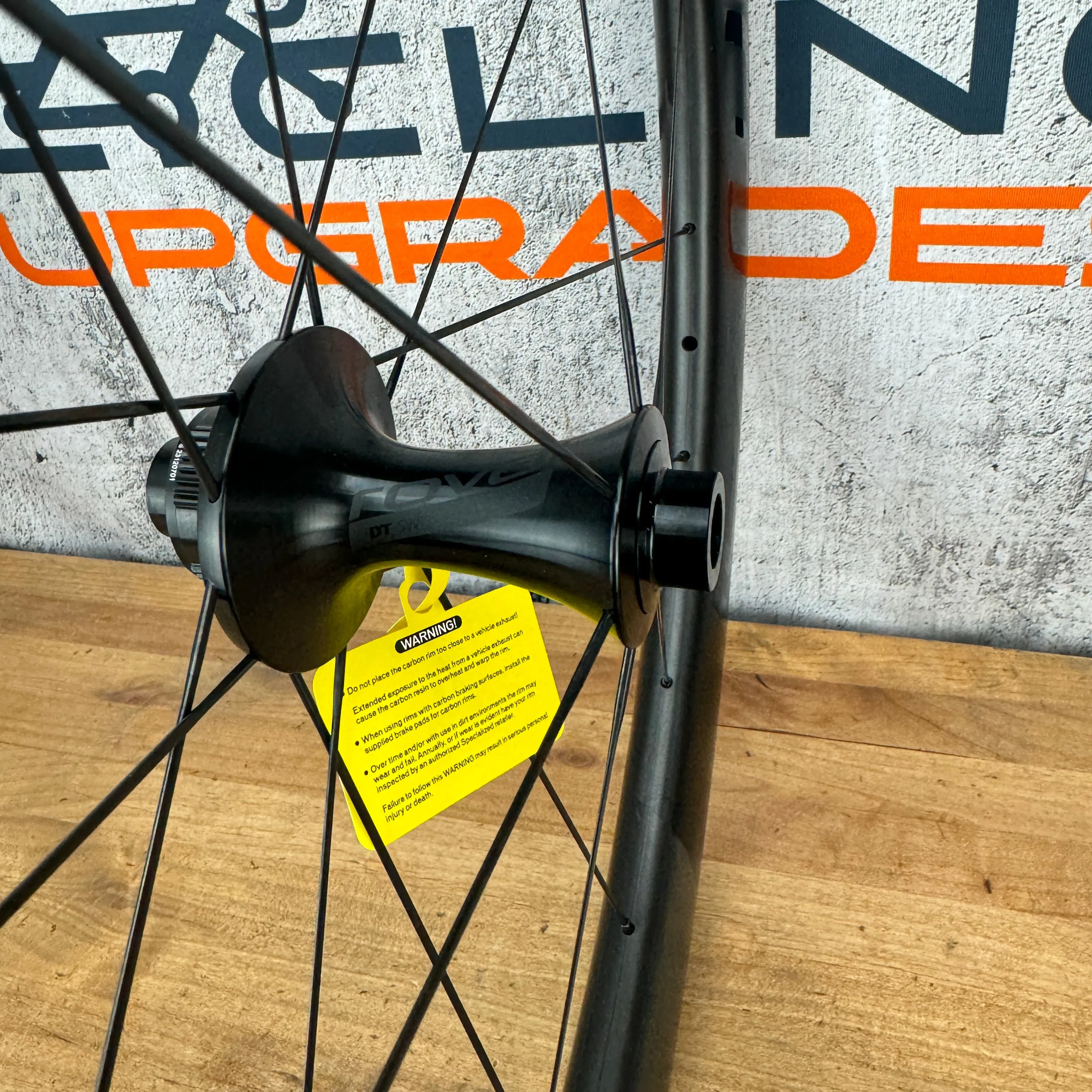 New Takeoff! 2024 Roval Rapide CLX II Tubeless 700c Disc Wheelset MSRP $2800