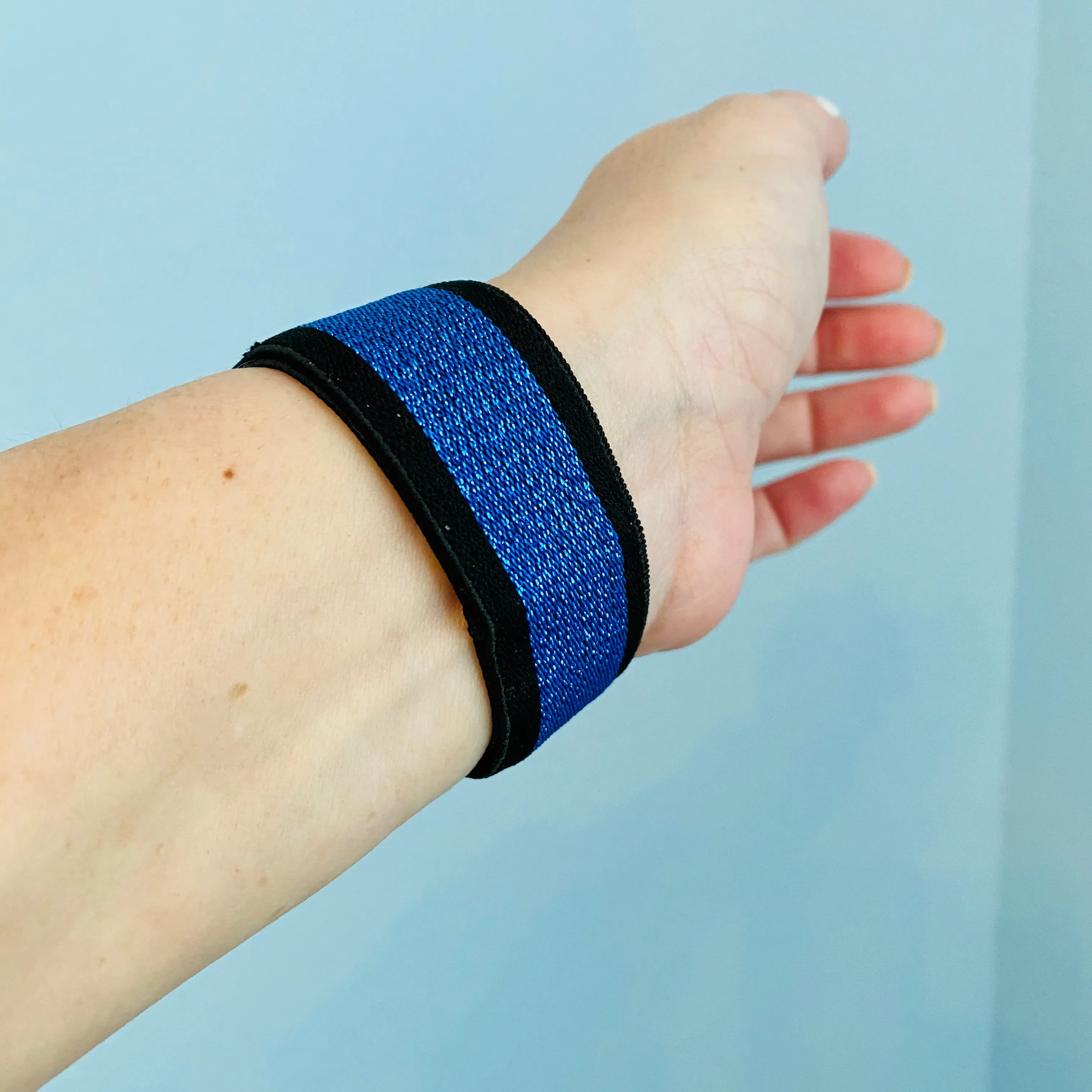 Stretchable Elastic Shimmering Blue Print Band For Apple Watch