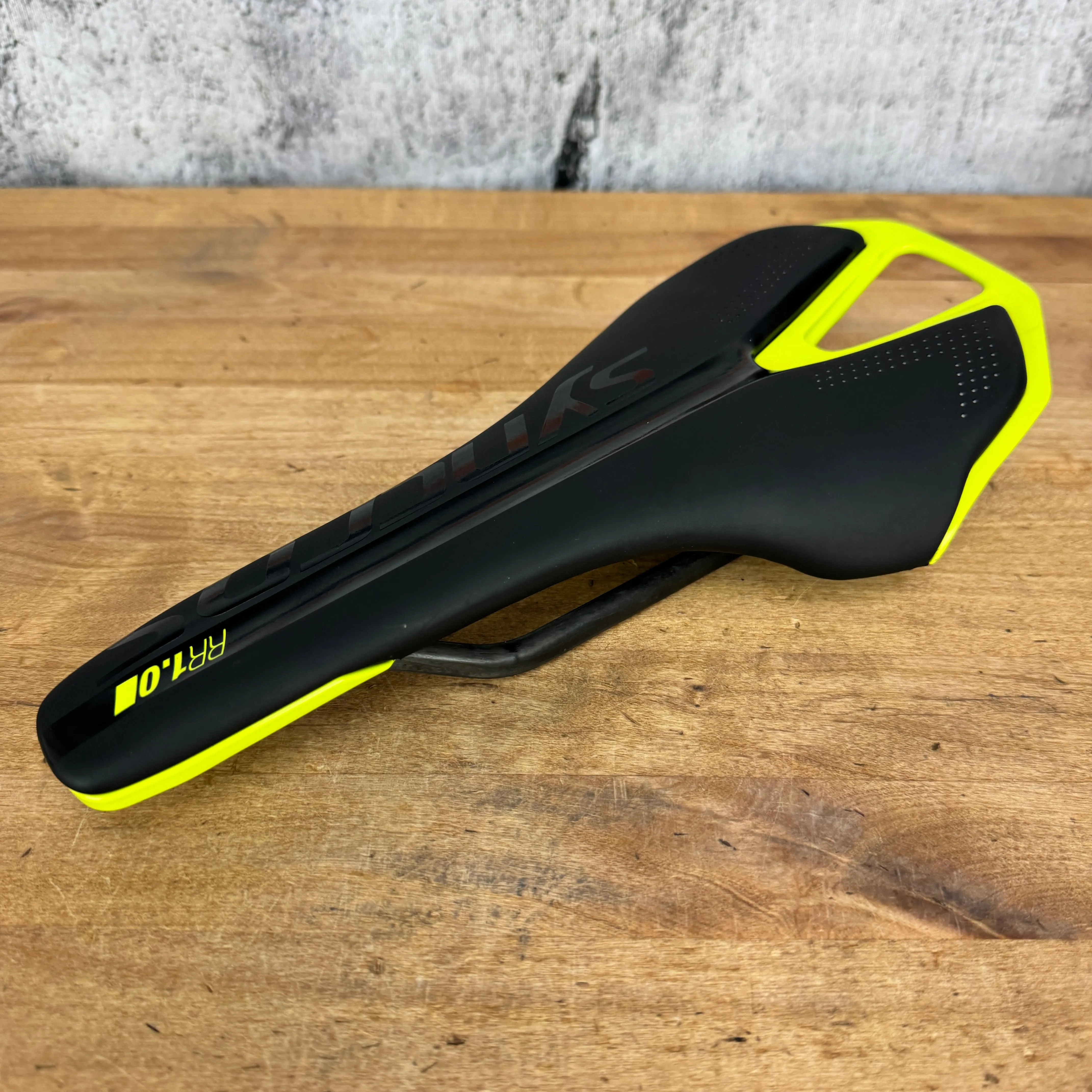 Syncros RR 2.0 128mm 7x9mm Carbon Rails Bike Saddle 165g