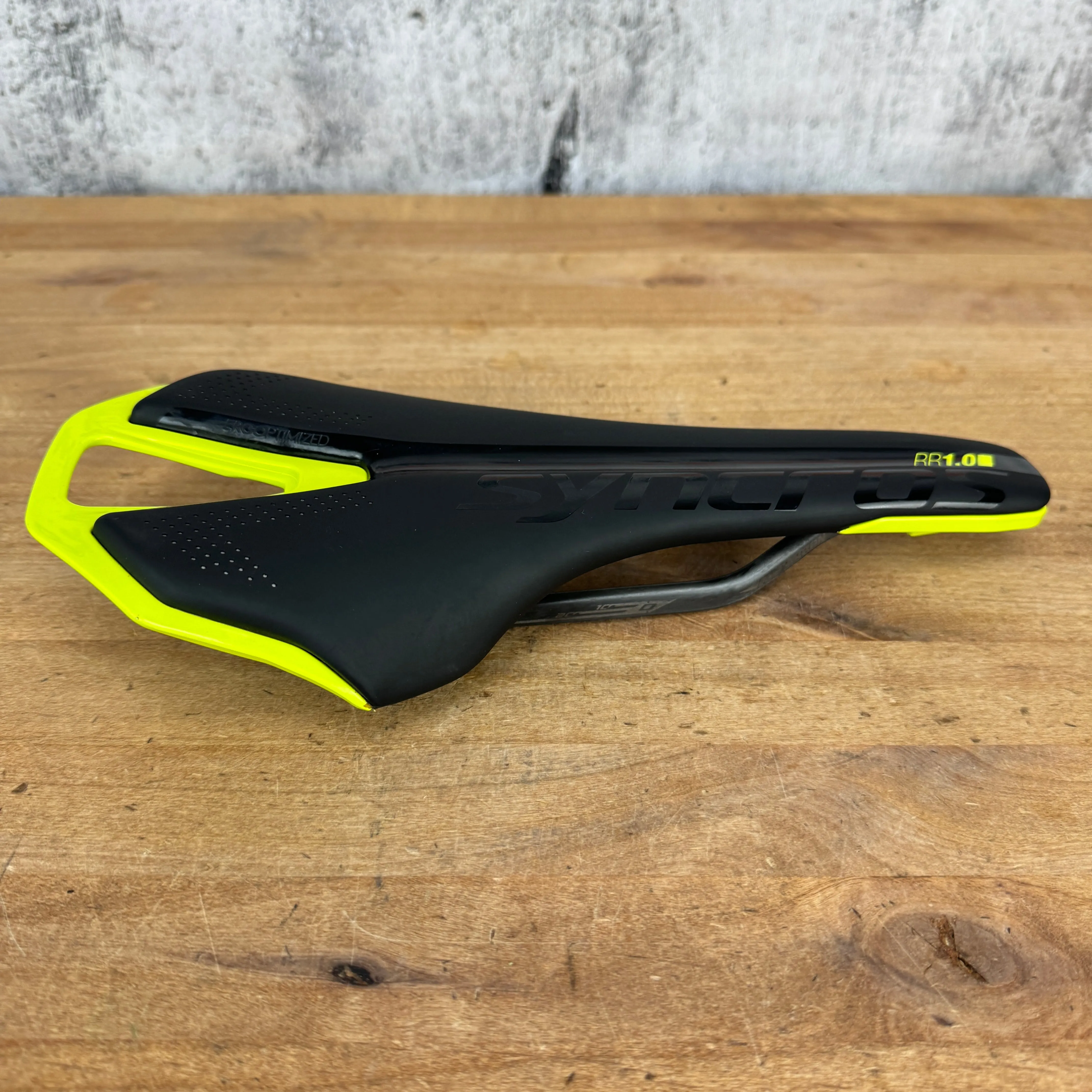 Syncros RR 2.0 128mm 7x9mm Carbon Rails Bike Saddle 165g